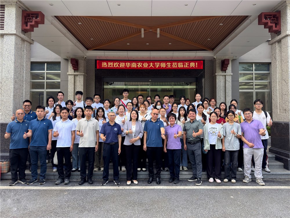 學(xué)子互助，薪火相傳！“正典學(xué)長助學(xué)金”頒發(fā)儀式在正典舉行